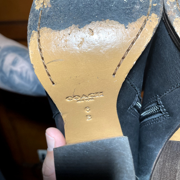 Coach Black Chelsea Brown Heel Boots - Size 6, Pre-owned, Good Condition - Picture 15 of 16
